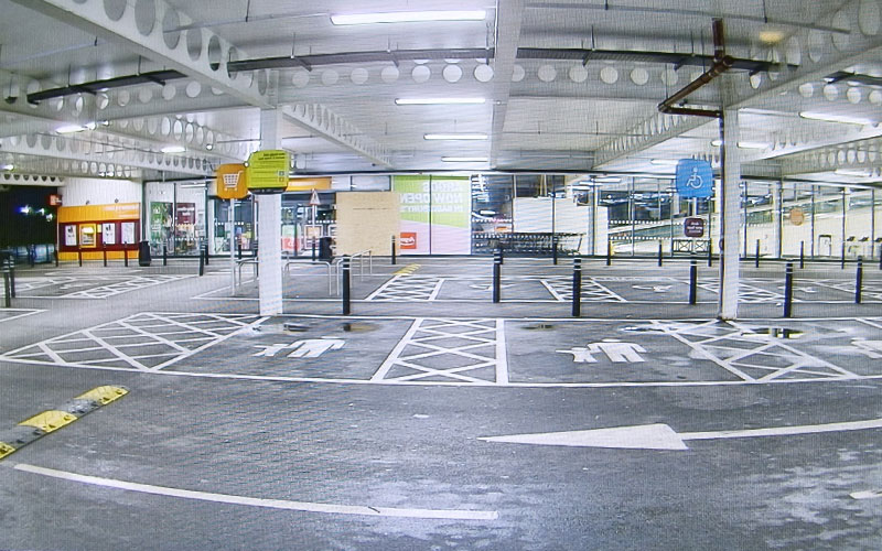 AHD reversing camera screenshot footage